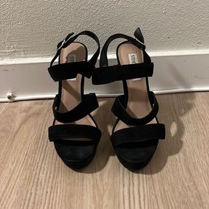 Black Steve Madden Heels - size 7.5